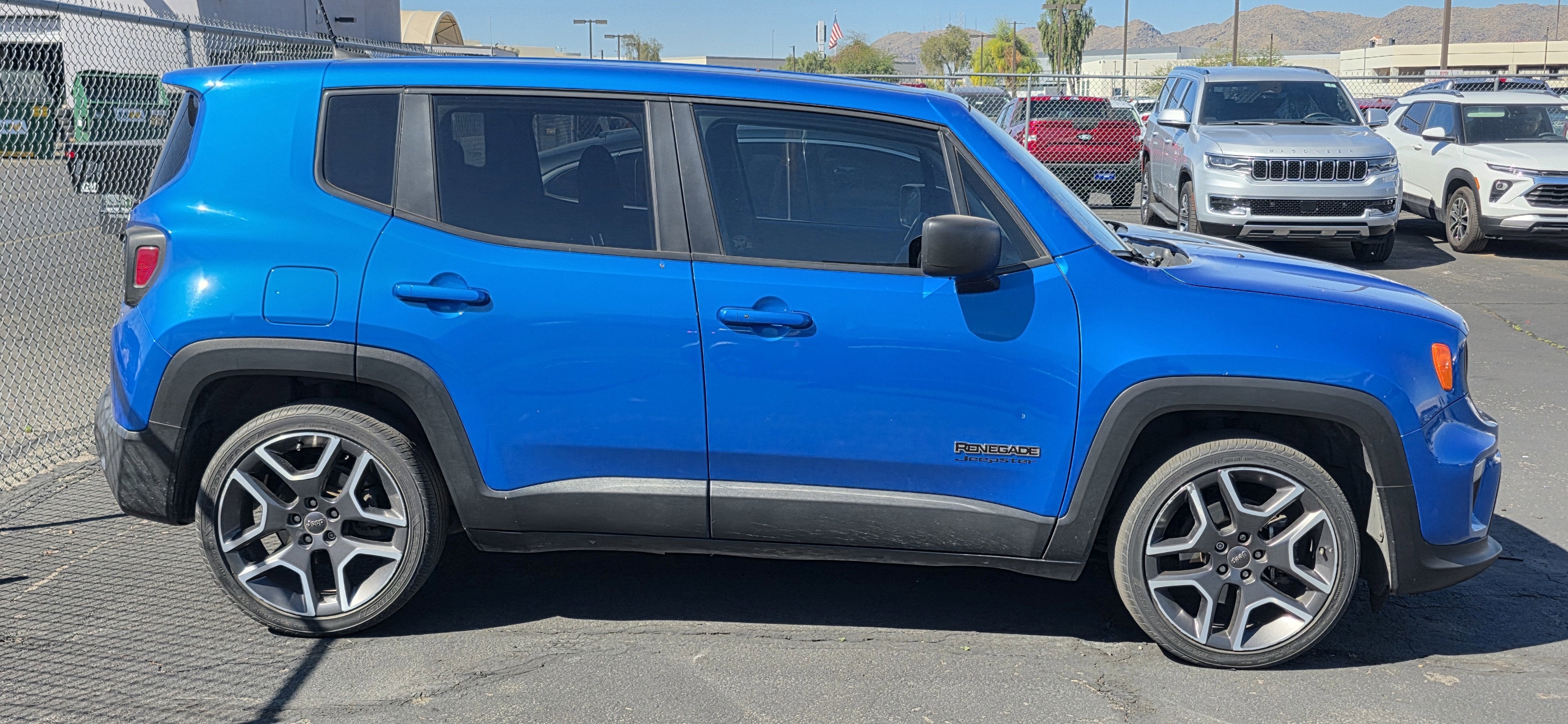2020 Jeep Renegade Jeepster