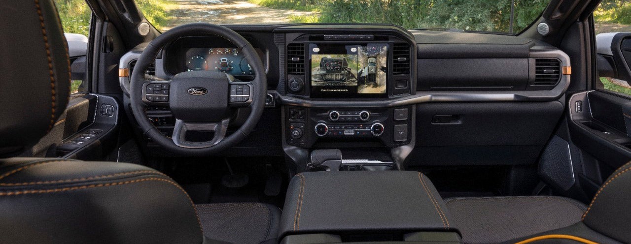 2024 Ford F-150 Raptor towing a trailer